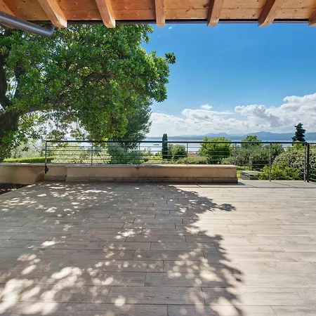 Villa Con Vista Mozzafiato Sul